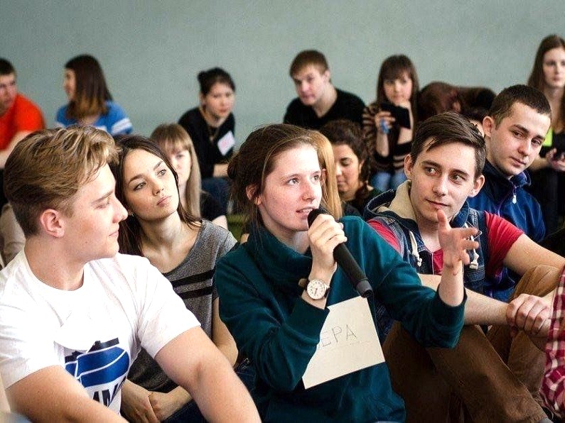 2025-08-19 Студенческий дискуссионный клуб «Акме»: итоги работы прошедшего учебного года