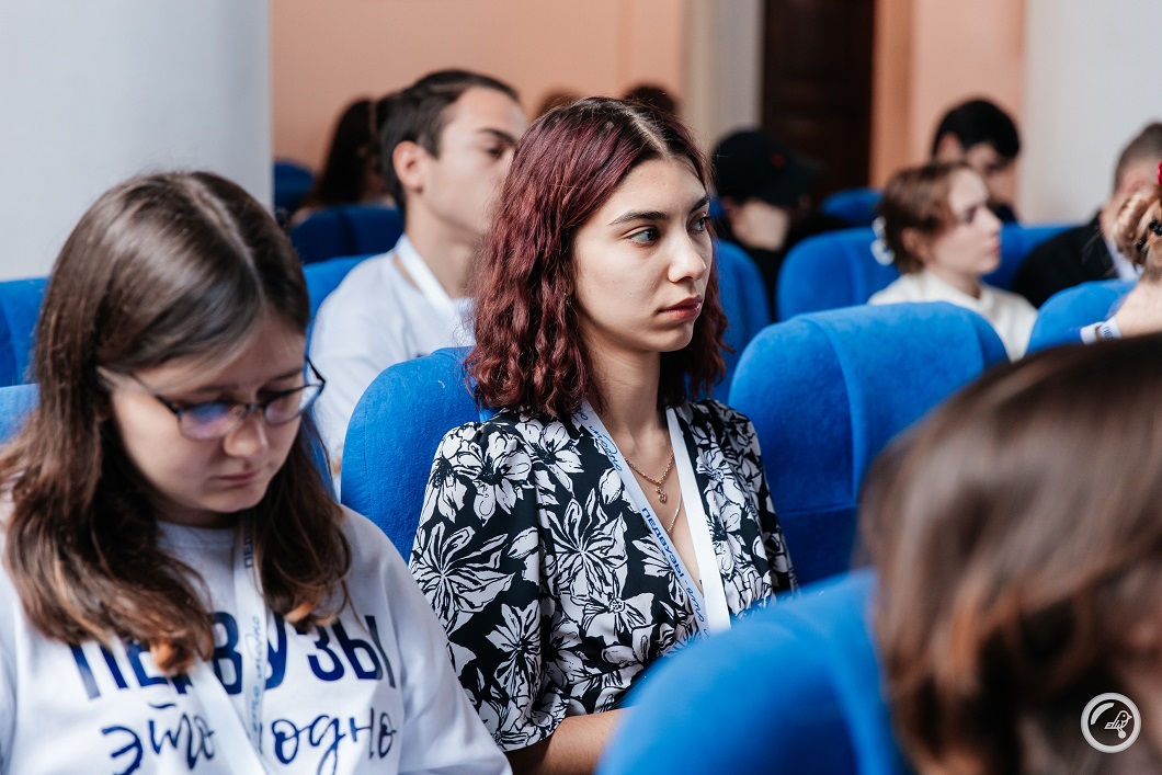 Всероссийский студенческий форум педагогических вузов: Волгоград, 22–25.10.2025