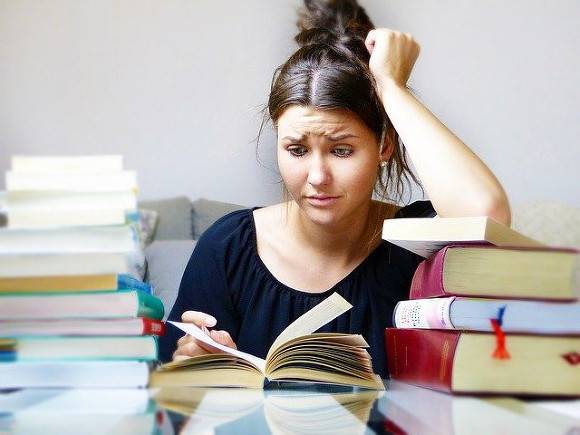 Психолог рекомендовала студентам мысленно проигрывать ситуацию экзамена для снижения тревожности