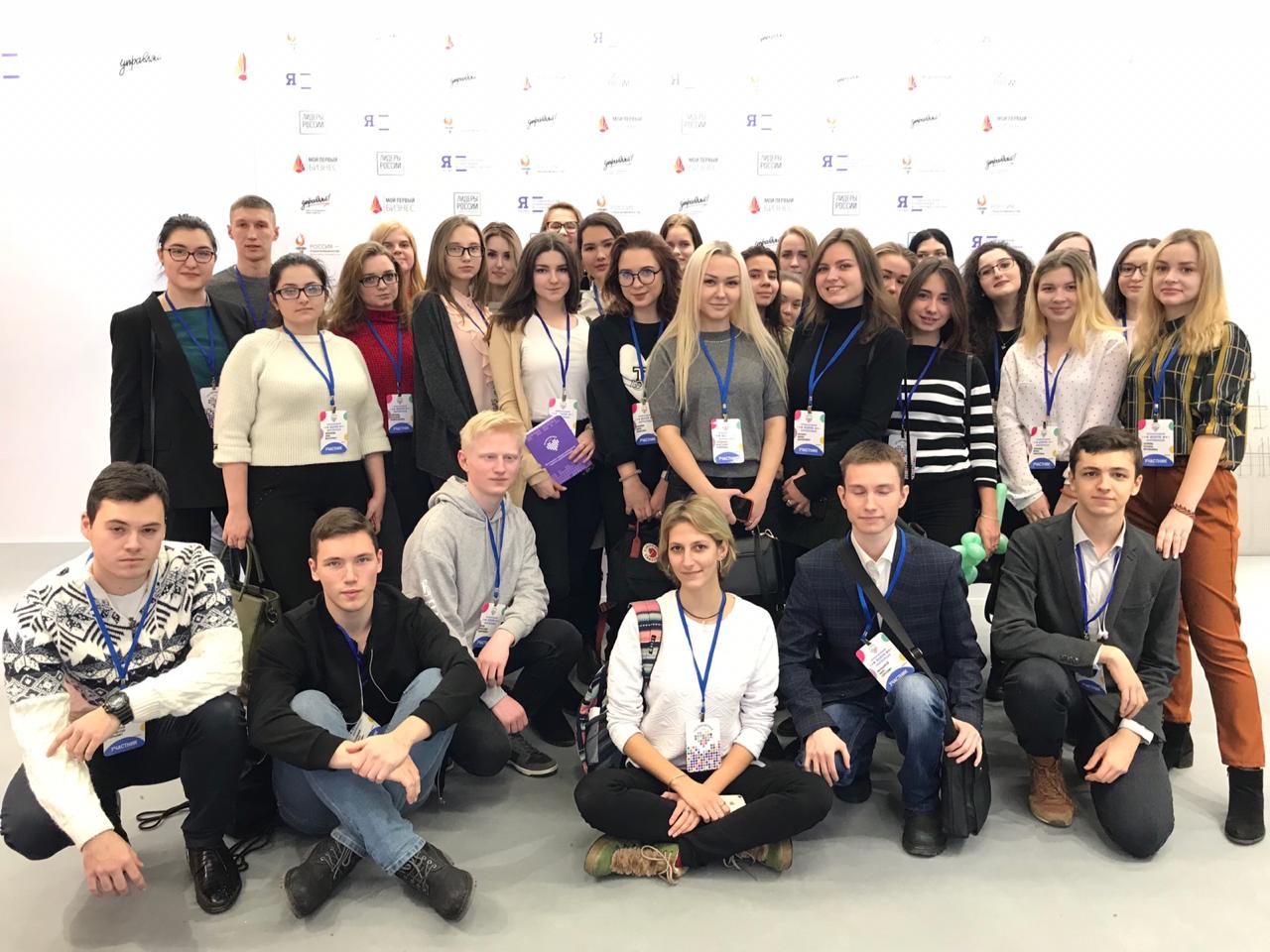 Студенты-волонтеры МГППУ приняли участие в программе форума «Добровольцы России»
