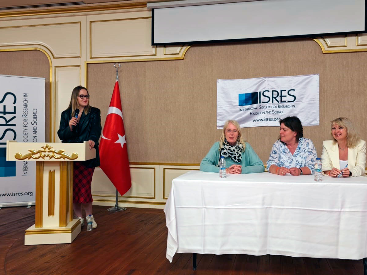 2024-05-08 Делегация из МГППУ побывала на международной конференции по социальным исследованиям в Турции