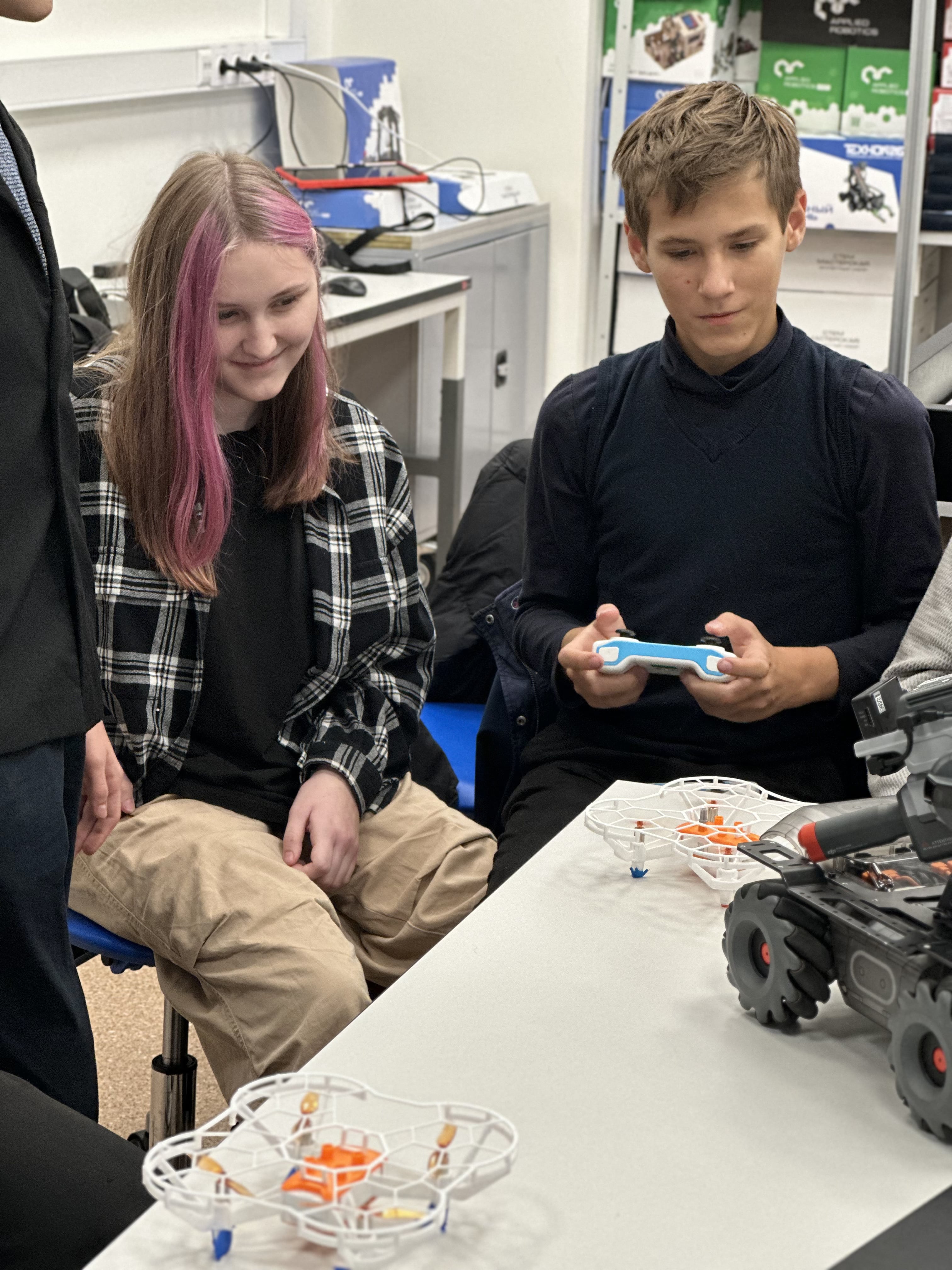 IMG_0778-min.jpg (1.18 MB)