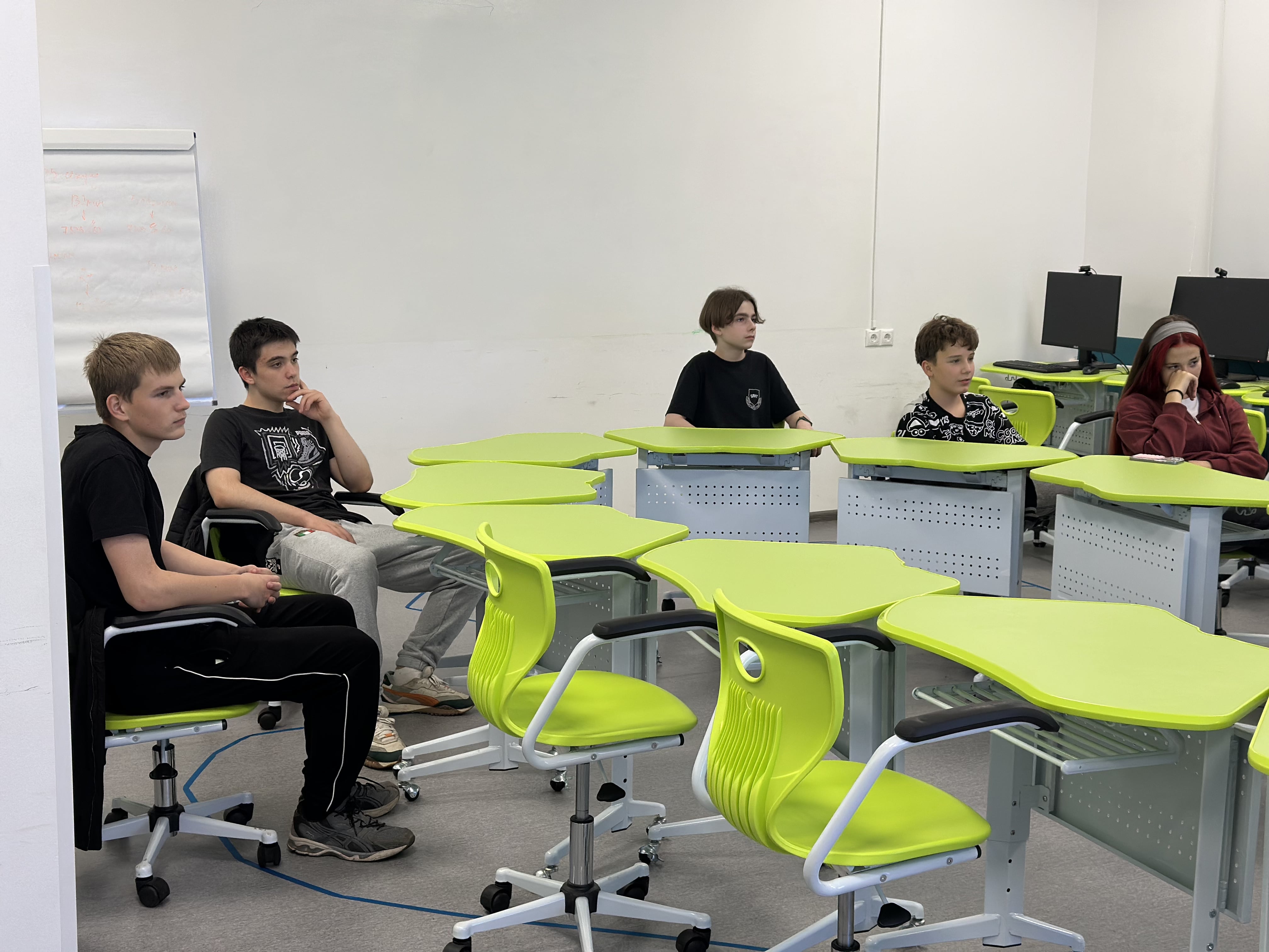 IMG_0779-min.jpg (852 KB)