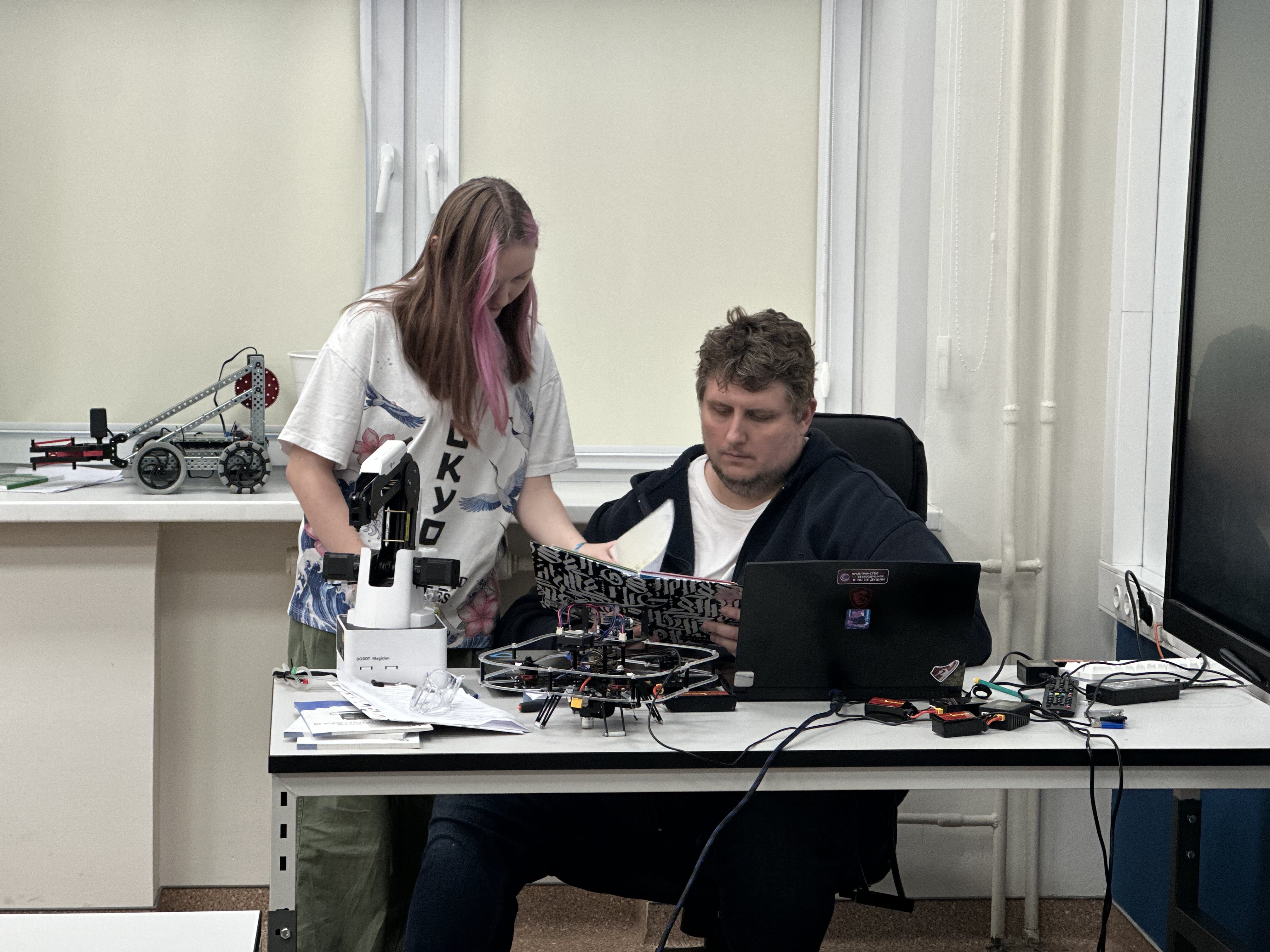 IMG_0938-min.jpg (1.45 MB)