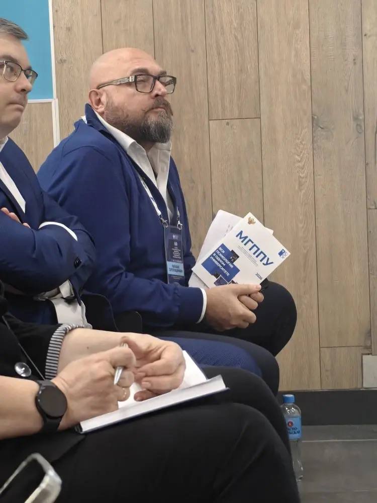 -5348229780089804745_121.jpg (68 KB)